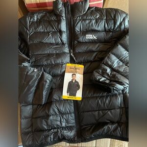 Eddie Bauer kids size M(7-8)  Black Puffer Jacket nwt